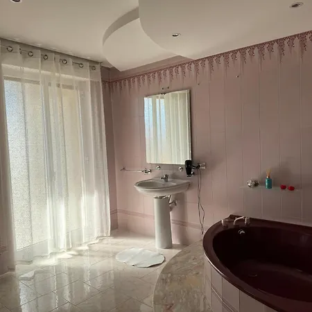 Apartment Mazzini 131